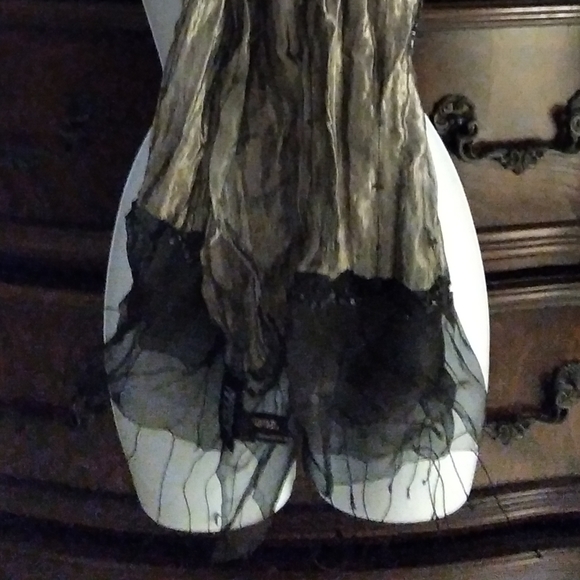 Coveri Collection metallic scarf - Picture 3 of 16